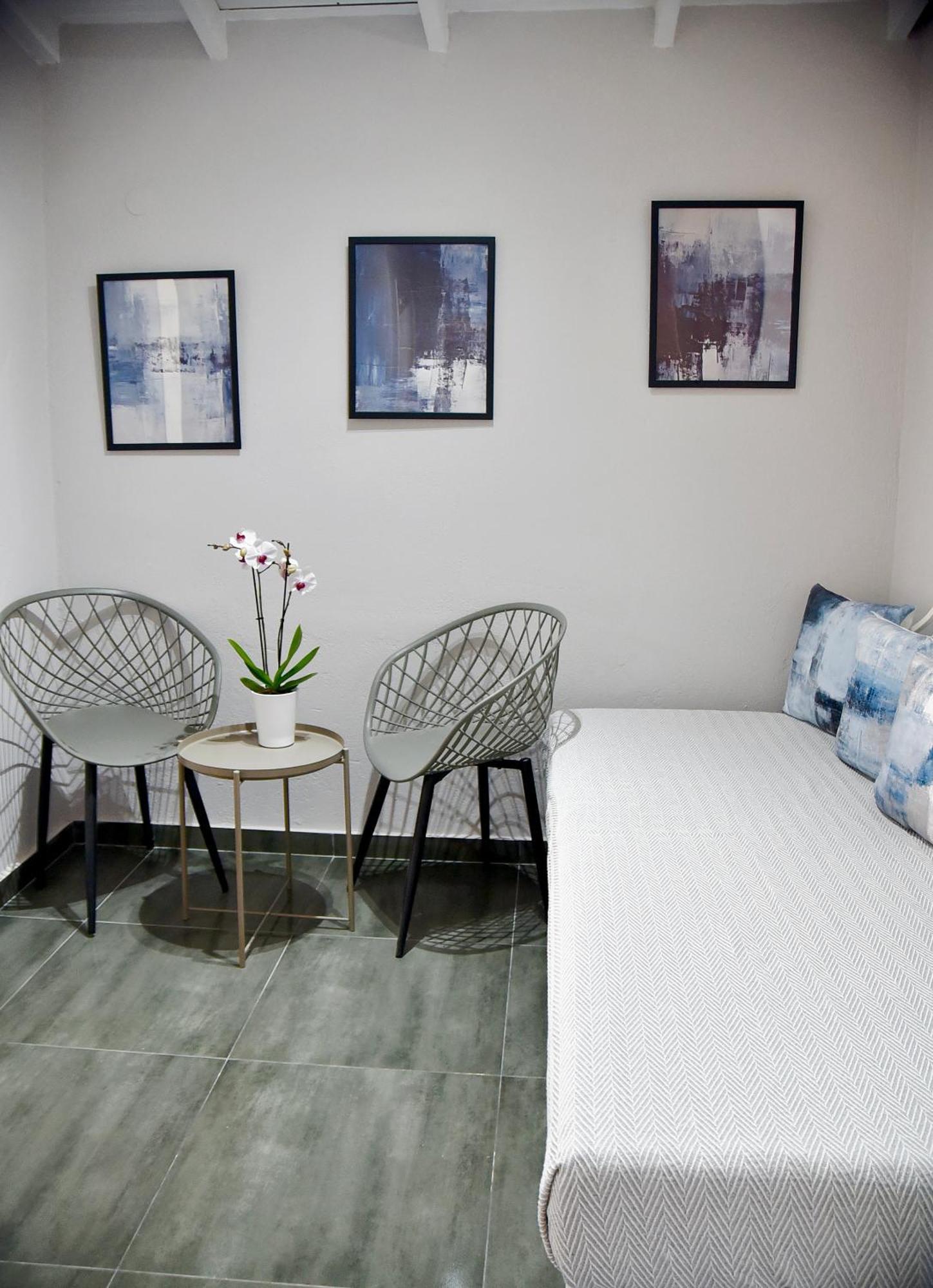 Room Nine 9 Beachfront Apartments Nea Kallikrateia Exterior photo
